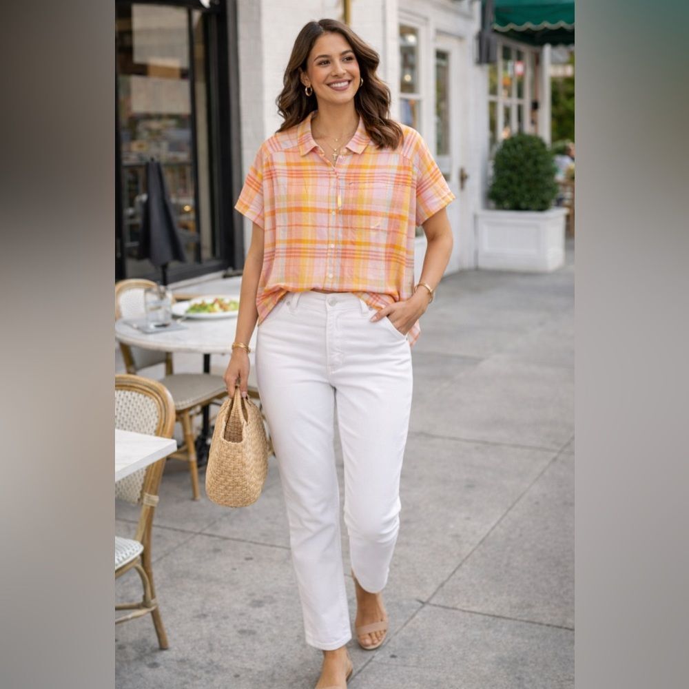 American Eagle Outfitters Multicolor Plaid Shirt